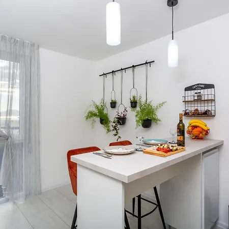 The Sun Apartment Rijeka Exterior photo
